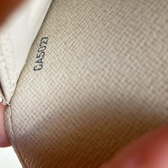 Louis Vuitton Damier Azur Wallet - Picture 12 of 13